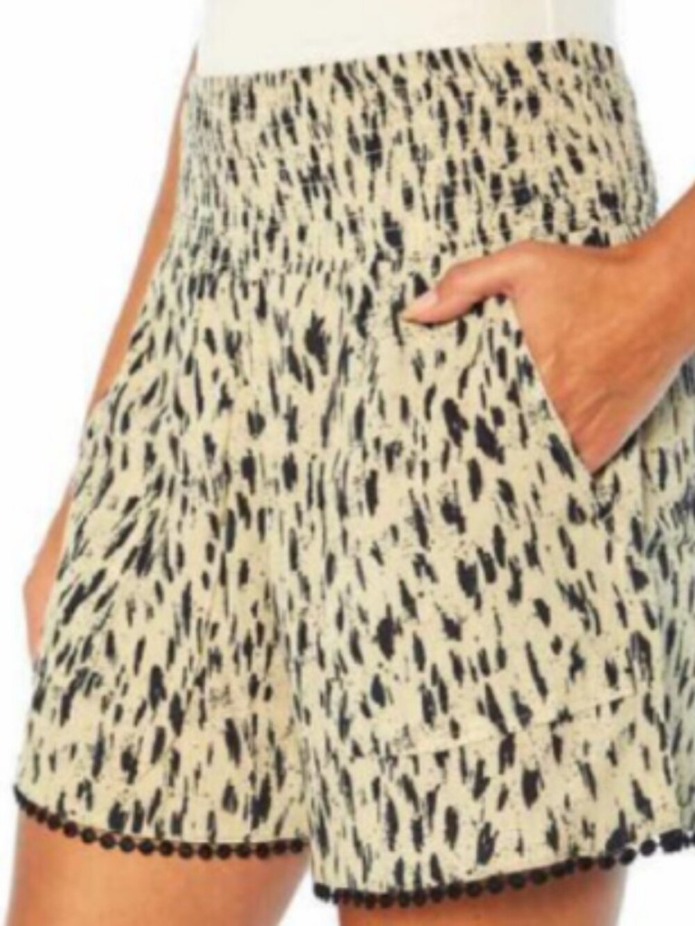 beige washed animal print Three Dots shorts‎